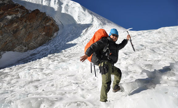 Everest Base Camp via Gokyo