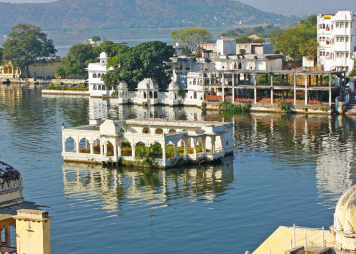 ATTRACTIONS OF UDAIPUR IN INDIA