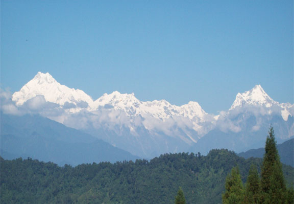 Kanchenjunga Circuit Trek