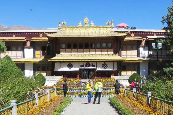 10 Inherent Facts about Norbulingka Norbulinka, the summer palace of the Dalai Lama
