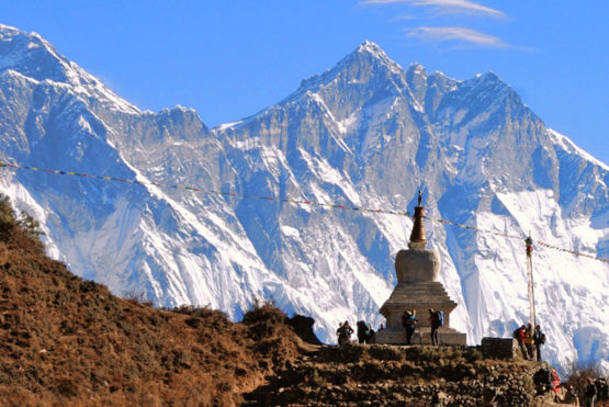 Most popular trekking trails to the Everest Everest Region