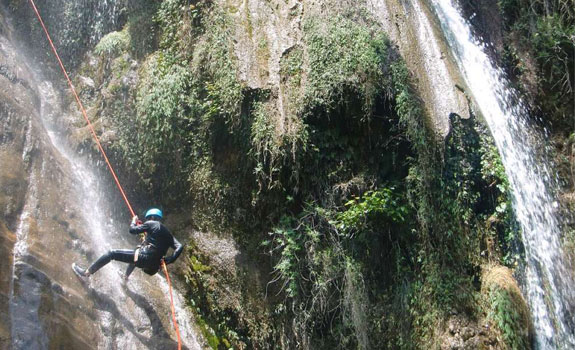 Canyoning