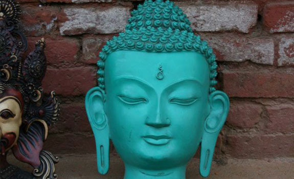 statue