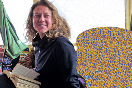 10 awesome books about travel to read while traveling novel1