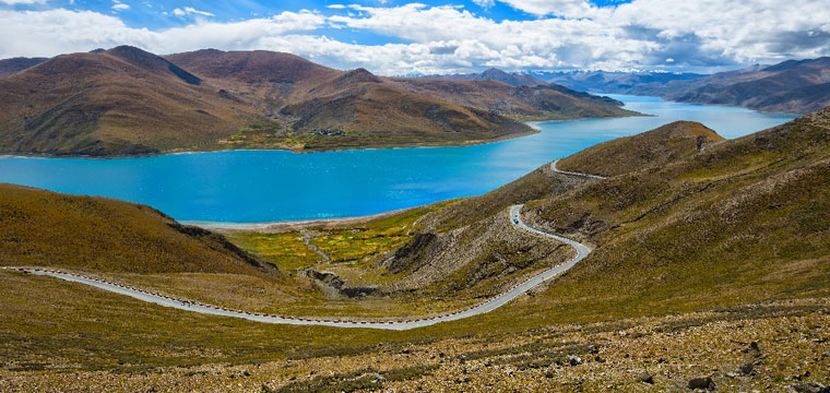 Yamdrok Tso