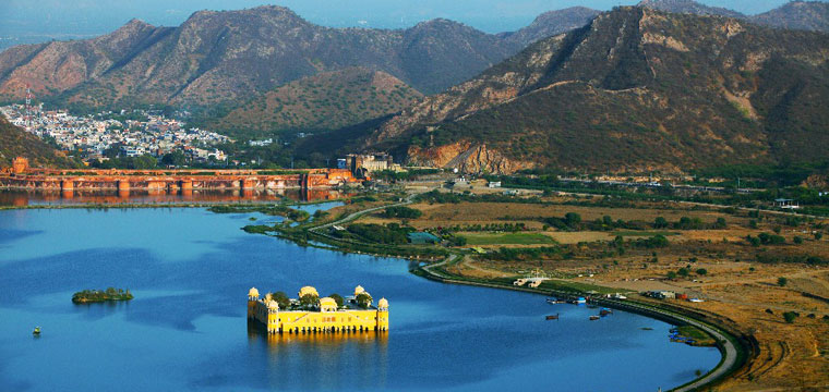 Water Palace (Jal Mahal)