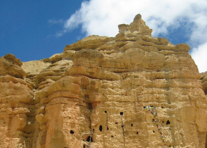 Cave-at- upper-mustang