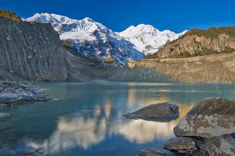annapurna circuit trek with tilicho lake