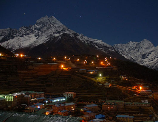 https://www.himalayanglacier.com/wp-content/uploads/2020/03/night-view-of-namche-bazaar.jpg