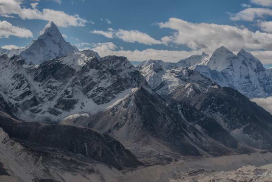 7 Popular Hiking Routes in the Himalayas 7 popular treks in the himalayas