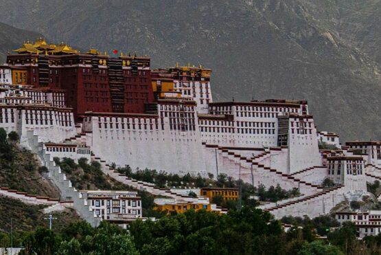 Potala Palace: Unraveling the Architectural Marvel of Tibet Potala Palace the Architectural Marvel of Tibet