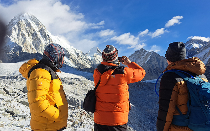 clear view of himalayas during Everest Trek